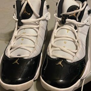 AIR JORDAN BLK & White